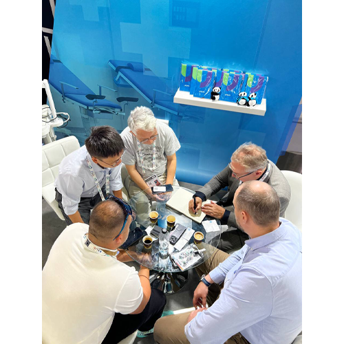 OCS Distribution и Scanberry